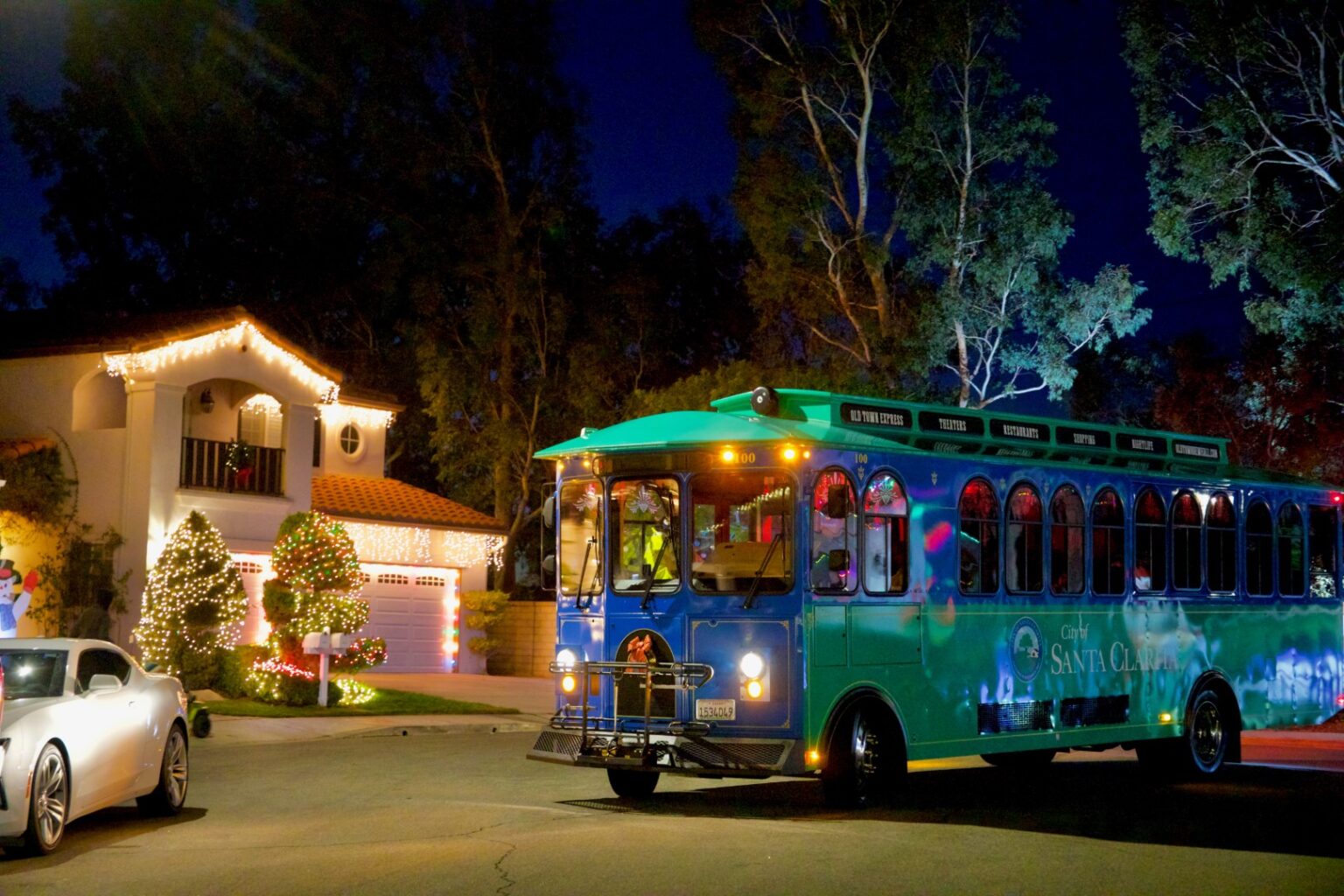 Embark on a Festive Journey With the Holiday Light Tour City of Santa Clarita