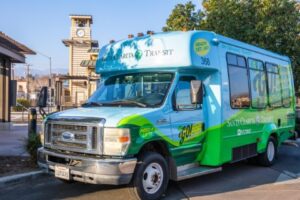 Photo of blue and green Go! Santa Clarita bus