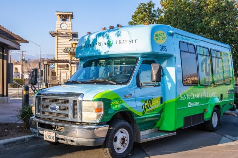 Photo of blue and green Go! Santa Clarita bus