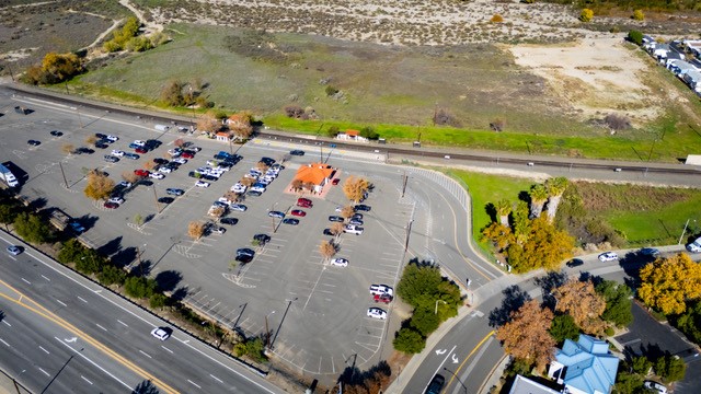 Via Princessa Metrolink Station Parking Lot (19201 Via Princessa)